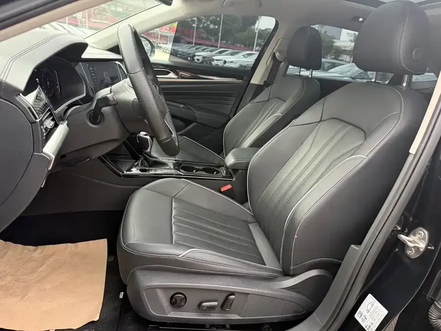 Volkswagen Passat Passat 2022 330TSI Elite Edition 2022 — миниатюра 3