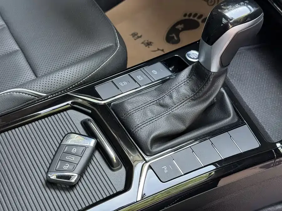 Volkswagen Passat Passat 2024 330TSI Star Elite Edition 2024 — миниатюра 3
