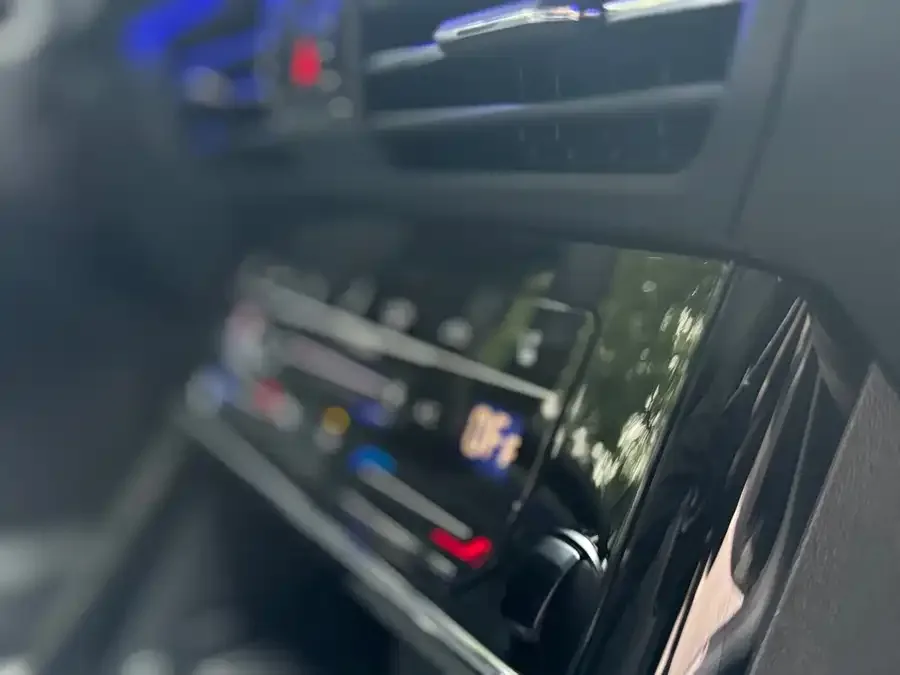 Volkswagen Passat Passat 2022 330TSI Starry Sky Deluxe Edition 2022 — миниатюра 5