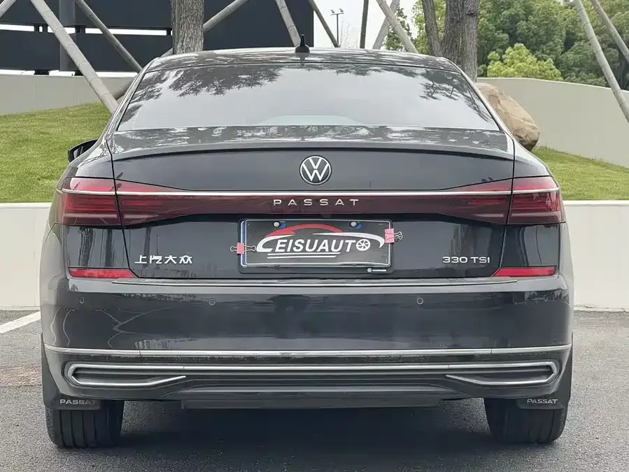 Volkswagen Passat Passat 2022 330TSI Deluxe Edition 2022 — миниатюра 5