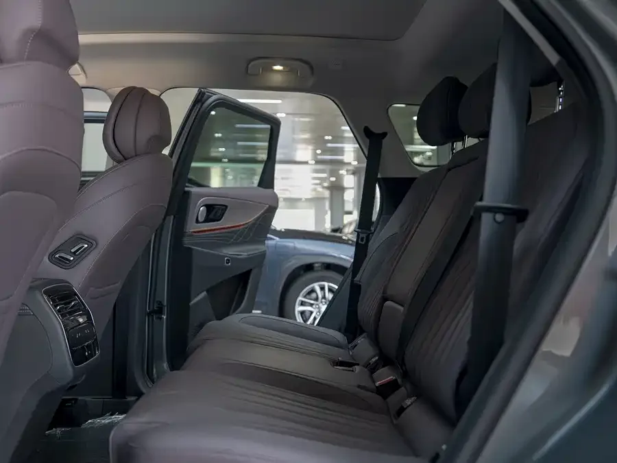 Chery Tiggo 9 C-DM Tiggo 9 C-DM 2025 1.5T 106KM Super Edition 5-seater Ternary Lithium 2025 — миниатюра 4