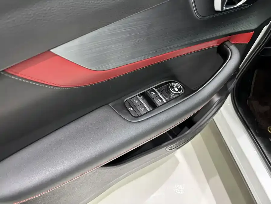 Chery Tiggo 7 Tiggo 7 2023 Super Edition 1.5T CVT Super Warrior 2022 — миниатюра 5