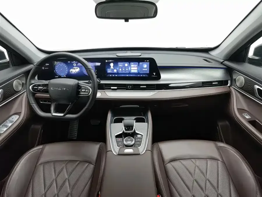 Chery Tiggo 8 PLUS Tiggo 8 PLUS 2024 Champion Edition 290TGDI DCT Luxury Edition 7 Seaters 2024 — миниатюра 2