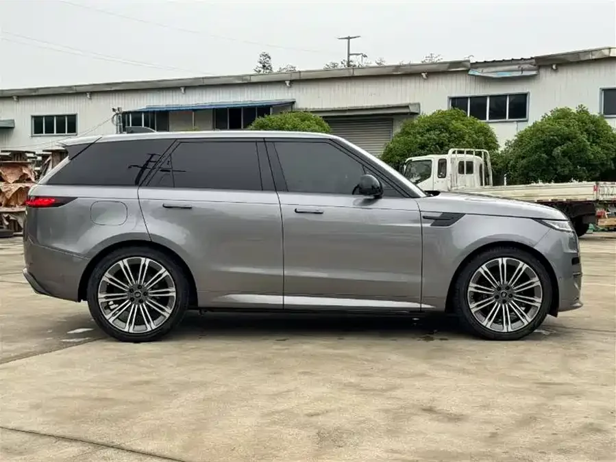 Land Rover Range Rover Sport Range Rover Sport 2023 400PS Dynamic HSE 2023 — миниатюра 3