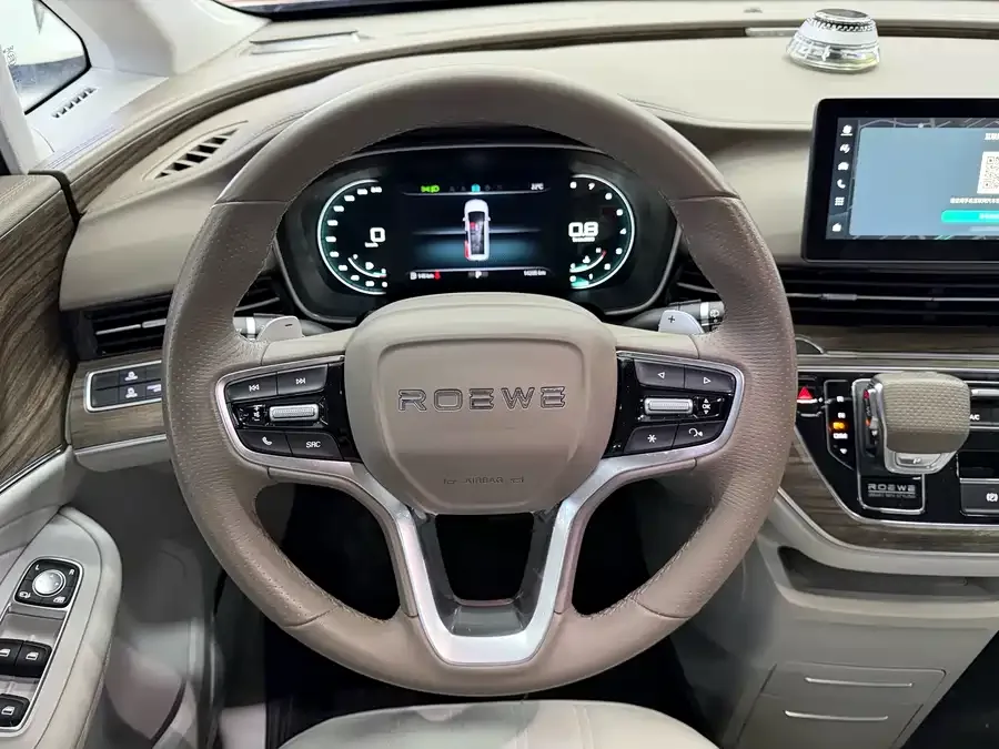 Roewe iMAX8 Roewe iMAX8 2023 400TGI Premium Edition 2023 — миниатюра 4