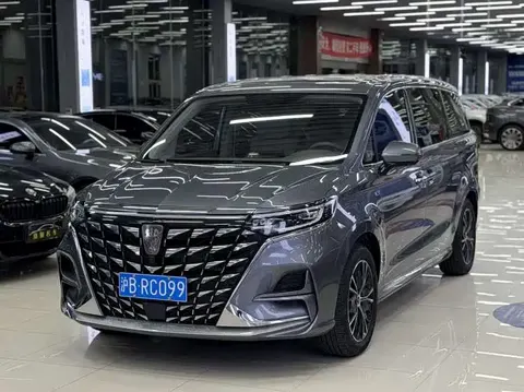 Roewe iMAX8 2023 buy in Moscow