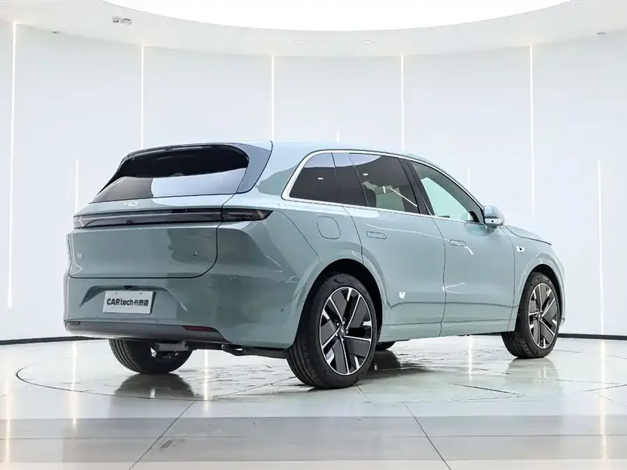 Li Xiang L6 Ideal L6 2025 Pro Smart Renewal Edition 2025 — миниатюра 2