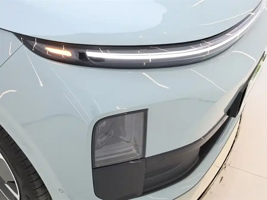 Li Xiang L6 Ideal L6 2025 Pro Smart Renewal Edition 2025 — миниатюра 3