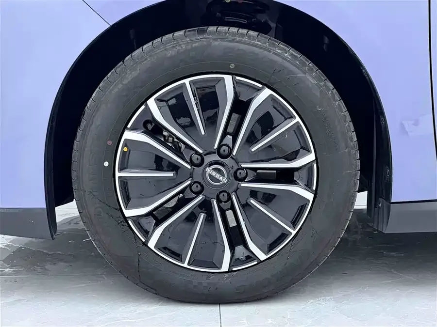 Nissan N6 Nissan N6 2026 180 Max 2025 — миниатюра 3