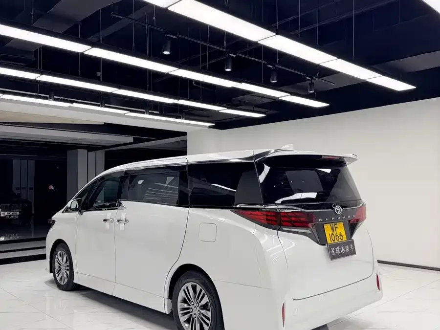 Toyota Alphard Alphard 2024 Hybrid 2.5L Premium Edition 2025 — миниатюра 3