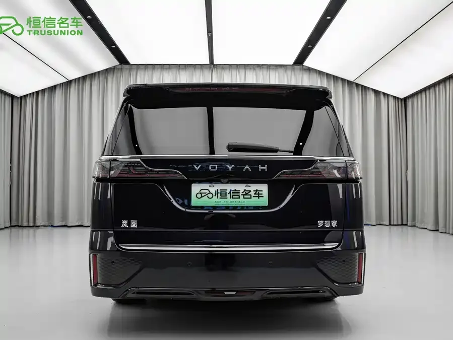 Voyah Lantu Dreamer 2022 Lantu Dreamer 0 Carbon Edition 475km 2023 — миниатюра 2