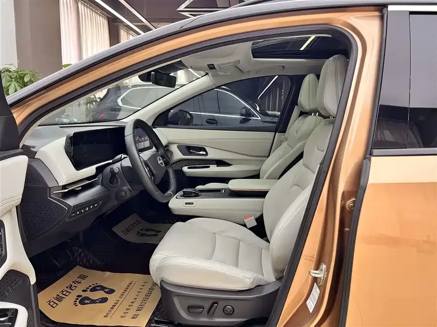 Nissan Ariya ARIYA 2022 two-wheel drive long-range top version 2024 — миниатюра 3