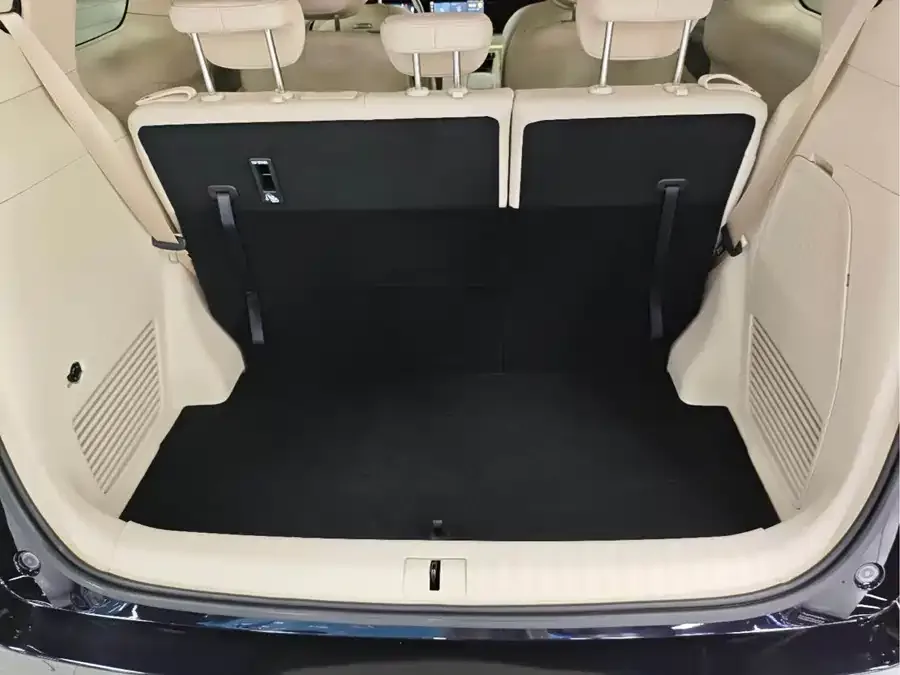 Voyah Lantu Dreamer VOYAH 2024 EV Ultra-Long-Range Flagship Edition 2024 — миниатюра 4