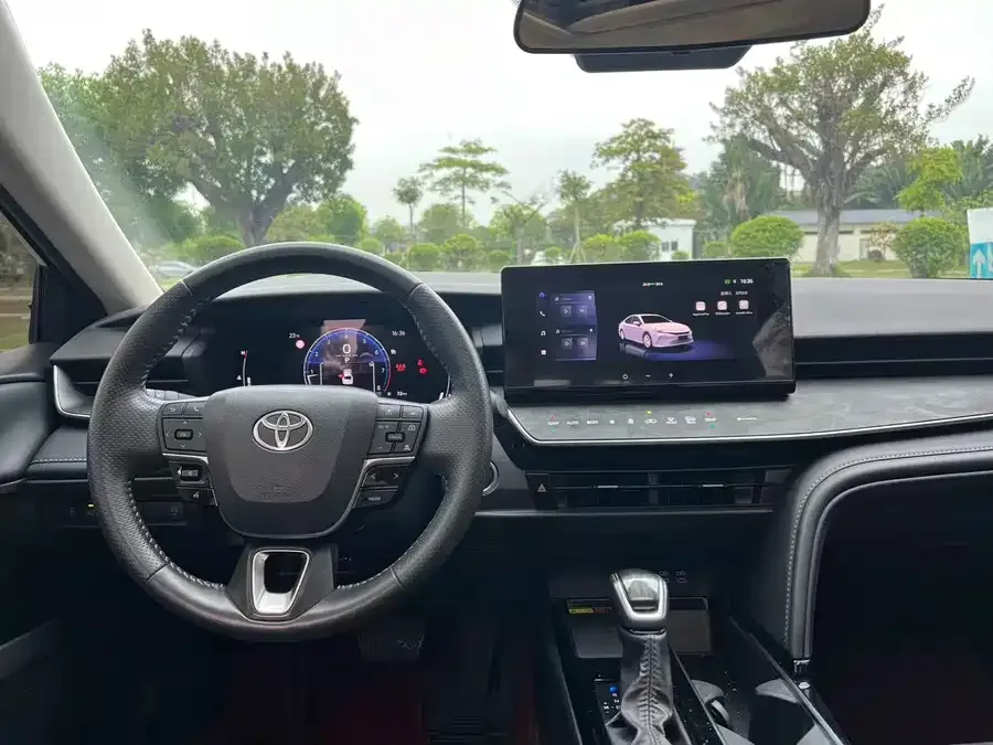 Toyota Camry Camry 2024 2.0GVP Deluxe Edition 2024 — миниатюра 3