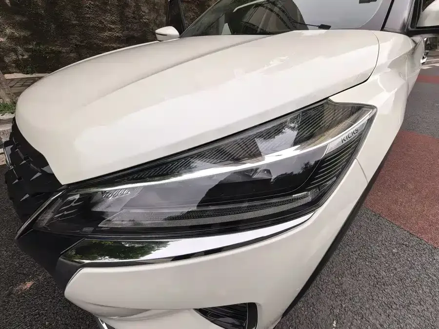 Nissan Kicks Kicks 2022 1.5L CVT XV Luxury Edition 2023 — миниатюра 4