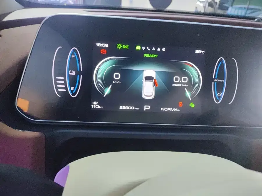 ORA Good Cat ORA Good Cat 2024 401km Luxury Model 2025 — миниатюра 5