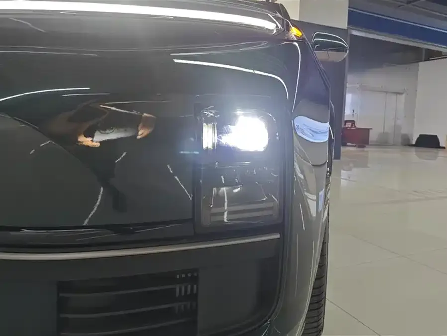 Li Xiang L9 Ideal L9 2025 Ultra Smart New Edition 2025 — миниатюра 5