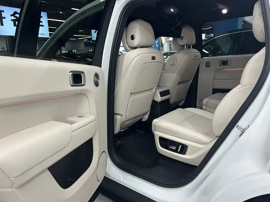 Li Xiang L9 Ideal L9 2025 Ultra Smart New Edition 2026 — миниатюра 2