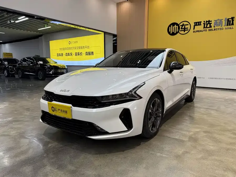 Kia K5 2023
