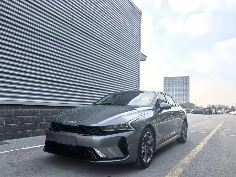 Kia K5 2024