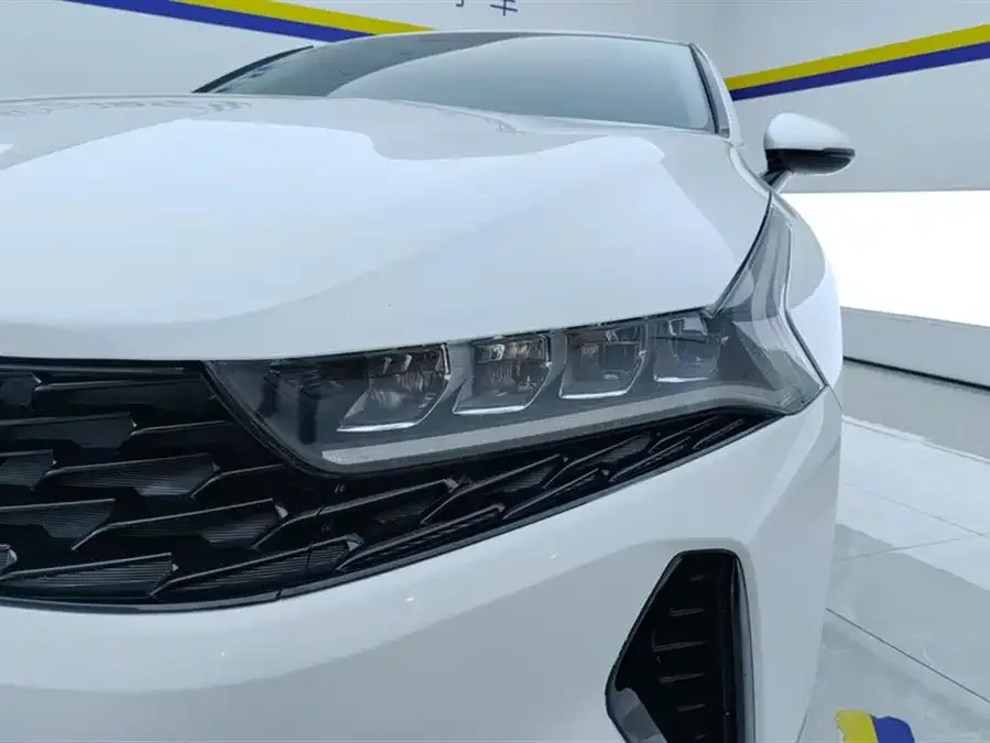 Kia K5 2021 270T CVVD Fashion Edition 2022 — миниатюра 2
