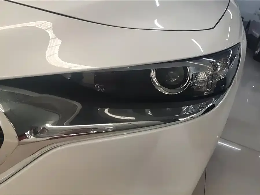 Mazda Axela Mazda 3 Angkesaila 2023 2.0L Automatic Quality Edition 2024 — миниатюра 5