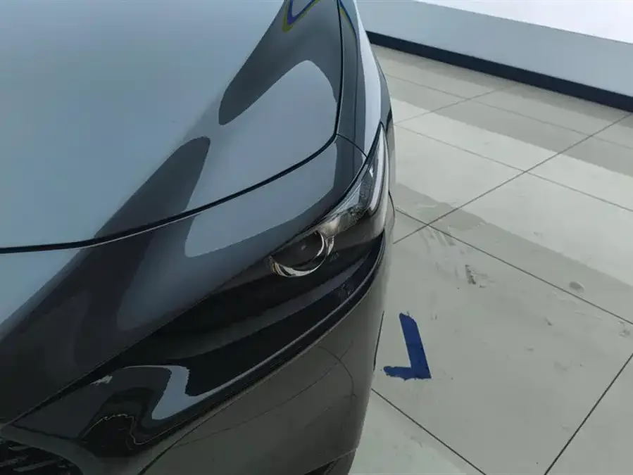 Mazda Axela Mazda 3 Angkesaila 2023 2.0L Automatic Elegant Edition 2024 — миниатюра 2