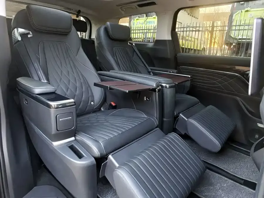 Maxus G90 2023 2.0T Interstellar Seven-seat Edition 2023 — миниатюра 4