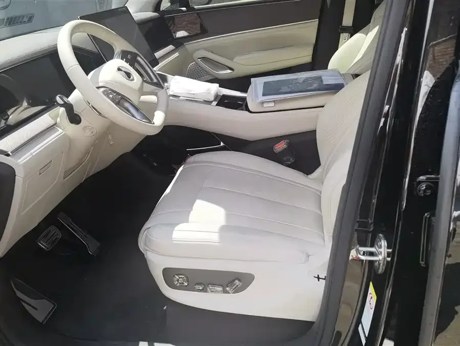 BYD N9 Denza N9 2025 flagship model 2025 — миниатюра 3