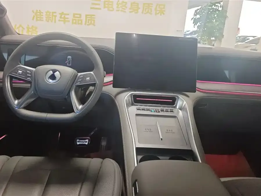 BYD N9 Denza N9 2025 flagship model 2025 — миниатюра 4