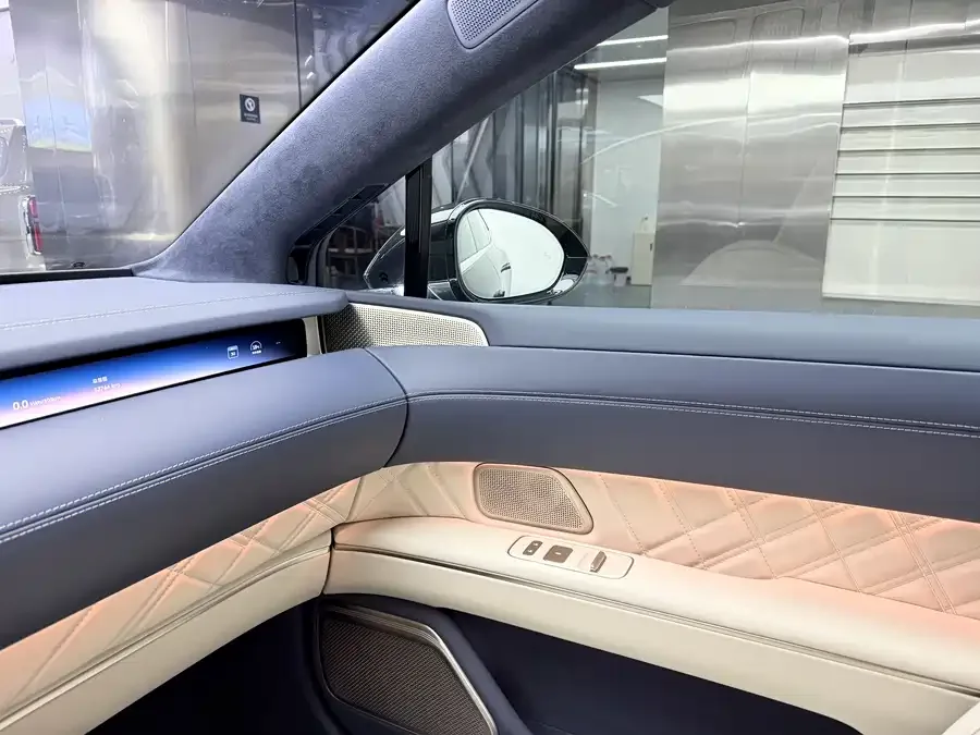NIO ET9 NIO ET9 2025 102kWh Signature Edition 2025 — миниатюра 3
