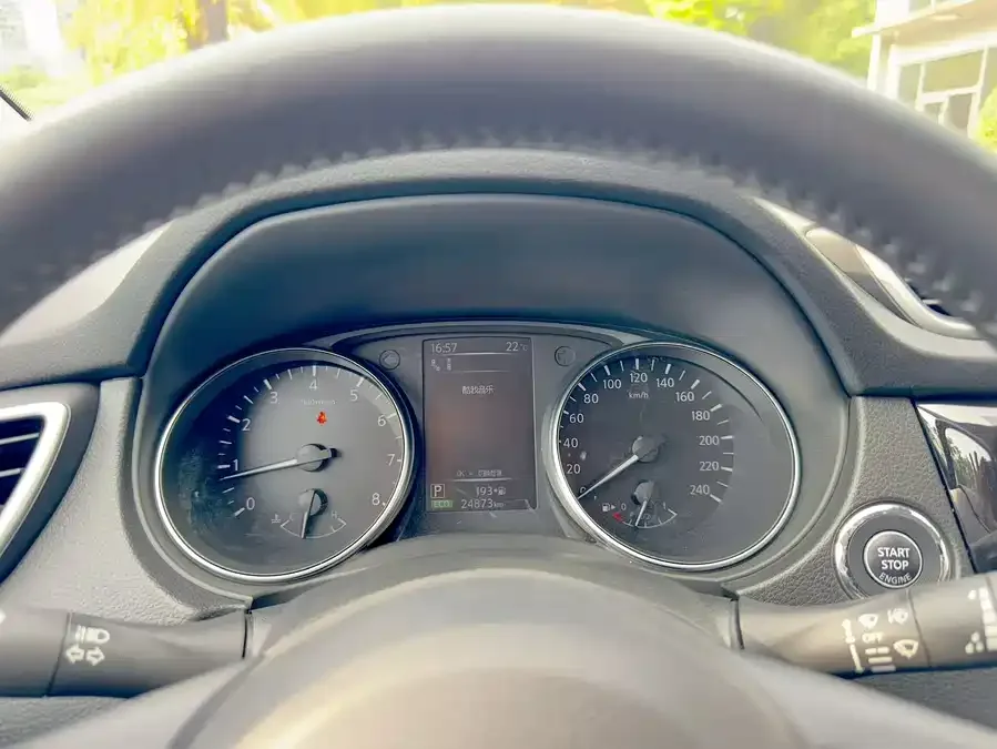 Nissan Qashqai Qashqai 2022 2.0L CVT XV Prem XiaoNight Edition 2022 — миниатюра 5
