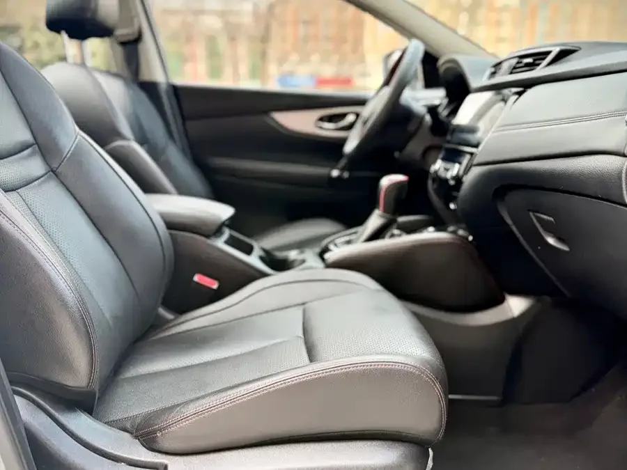 Nissan Qashqai Qashqai 2022 2.0L CVT XV Prem Luxury Edition 2022 — миниатюра 4
