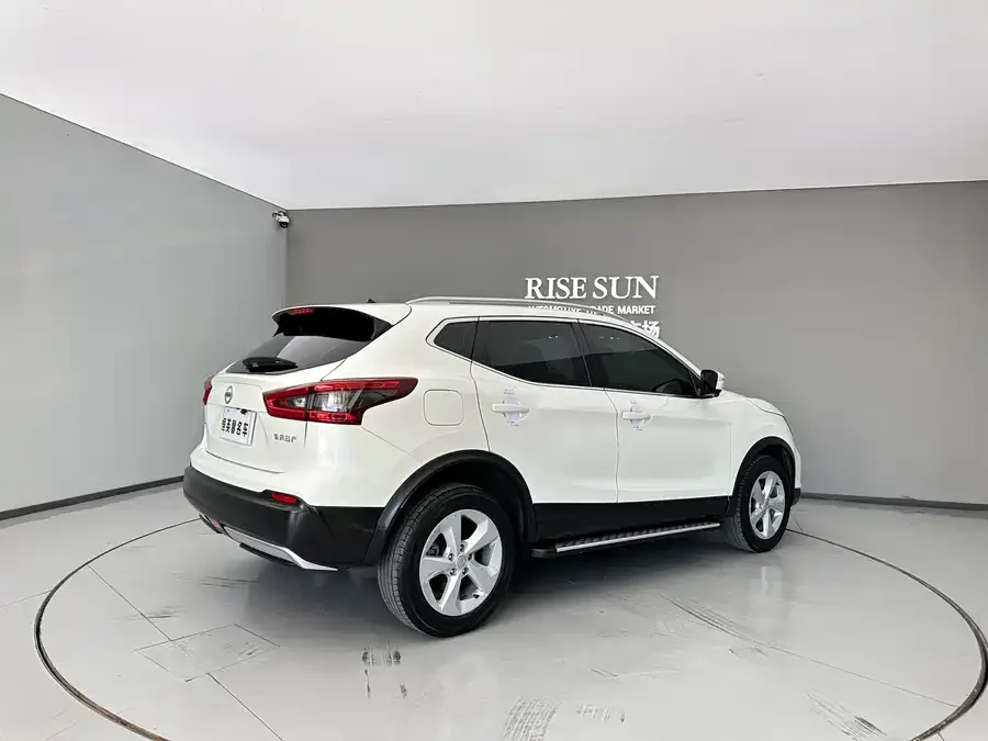 Nissan Qashqai Qashqai 2022 2.0L CVT XV Smart Edition 2023 — миниатюра 3