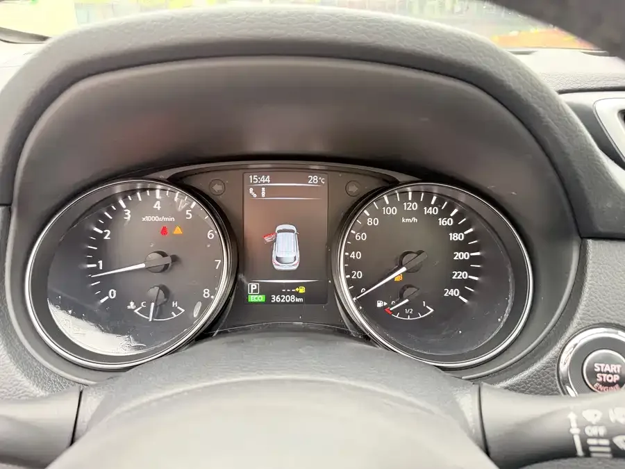 Nissan Qashqai Qashqai 2022 2.0L CVT XV Prem Luxury Edition 2023 — миниатюра 4