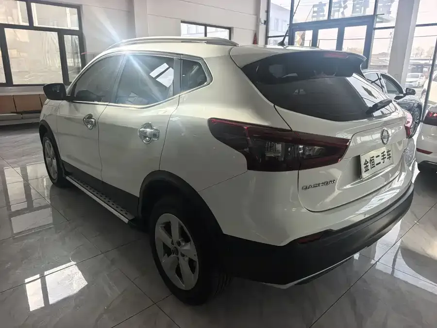 Nissan Qashqai Qashqai 2023 Classic 2.0L CVT XV Comfort Edition 2023 — миниатюра 2
