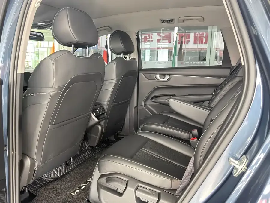 Wuling Capgemini Wuling Kaijie 2022 1.5T CVT flagship model 2022 — миниатюра 2