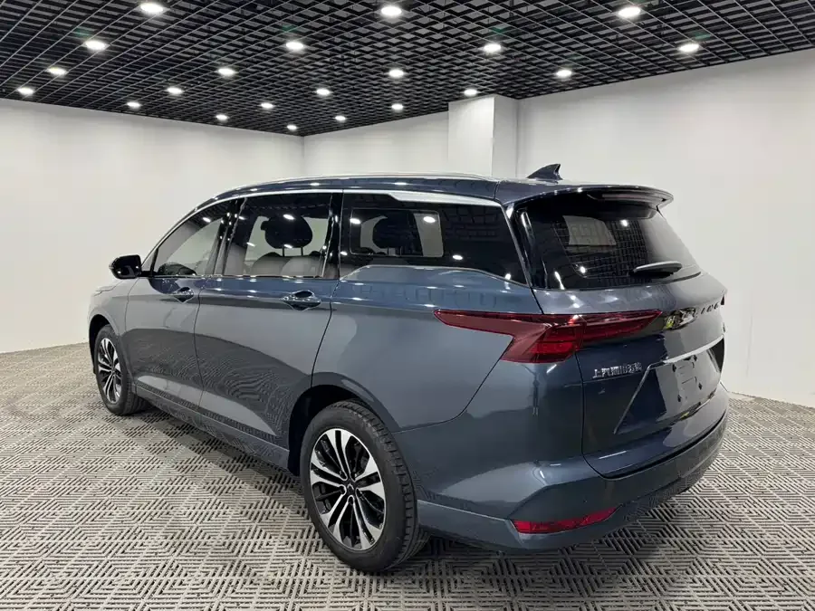 Wuling Capgemini Wuling Kaijie 2020 1.5T CVT flagship model 2022 — миниатюра 3
