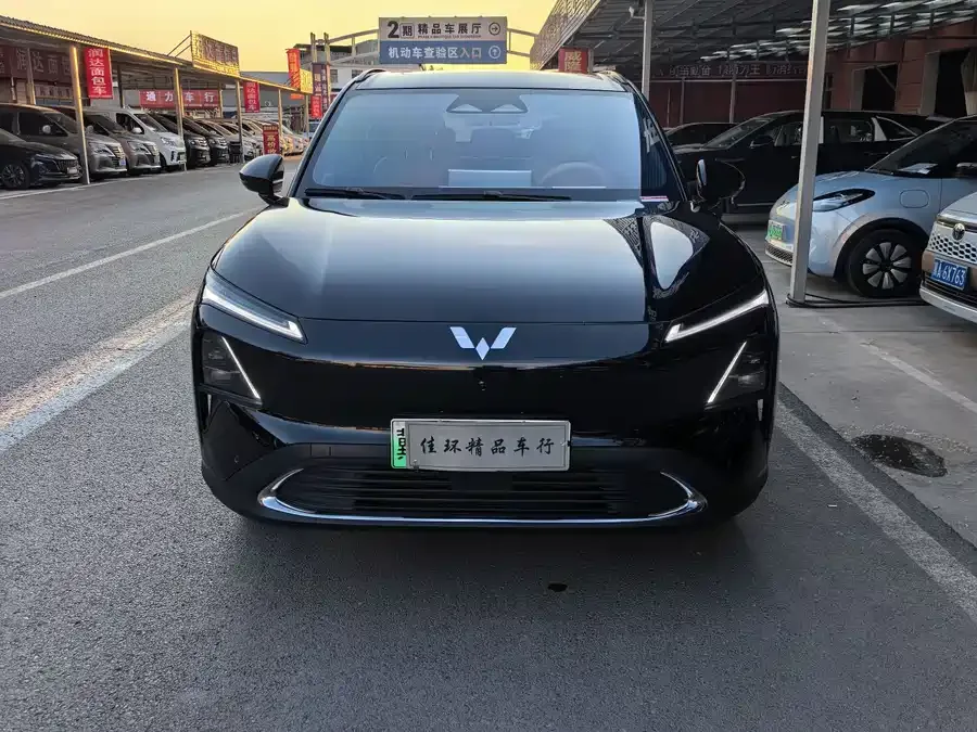 Wuling Starlight S 2025