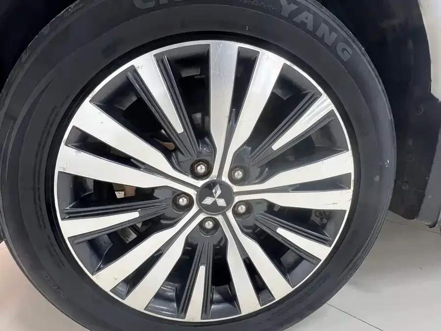 Mitsubishi Outlander Outlander 2021 2.0L 2WD Enjoy Edition 5 Seaters 2022 — миниатюра 3