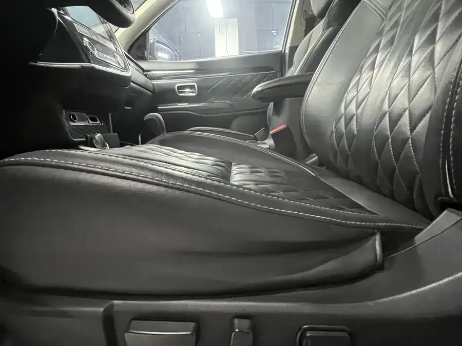 Mitsubishi Outlander Outlander 2021 2.0L 2WD Enjoy Edition 5 Seaters 2022 — миниатюра 4