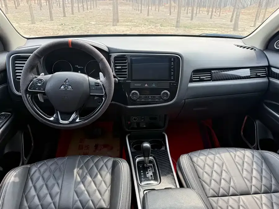 Mitsubishi Outlander Outlander 2021 2.4L 4WD Enjoy Edition 7 Seaters 2022 — миниатюра 4
