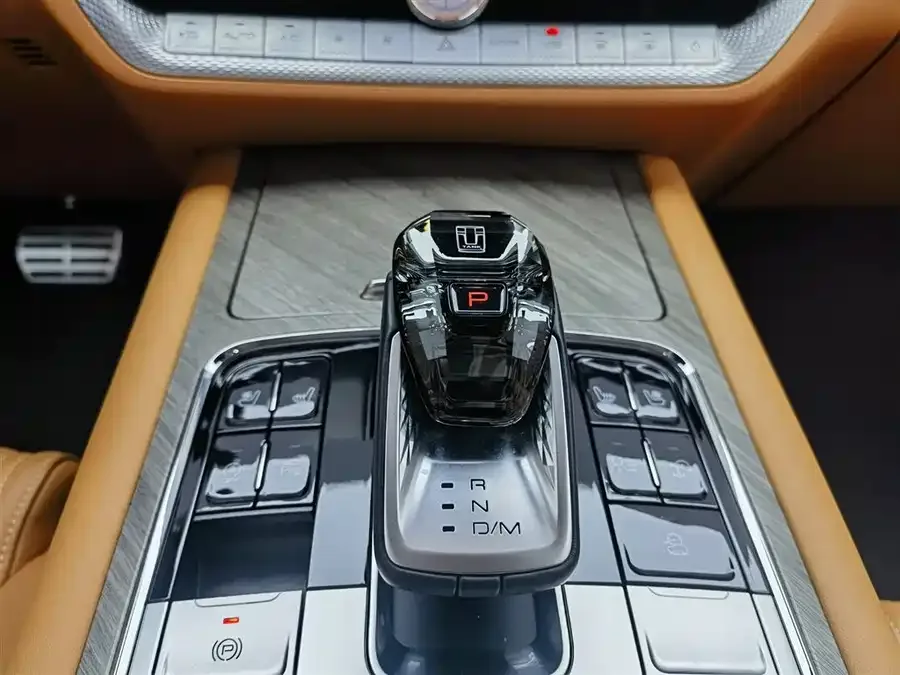 Tank 500 Tank 500 2022 3.0T Sports Edition 5-seater 2023 — миниатюра 4