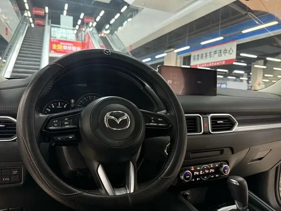 Mazda CX-5 2022 2.0L Automatic 2WD Smart Elegance 2023 — миниатюра 3
