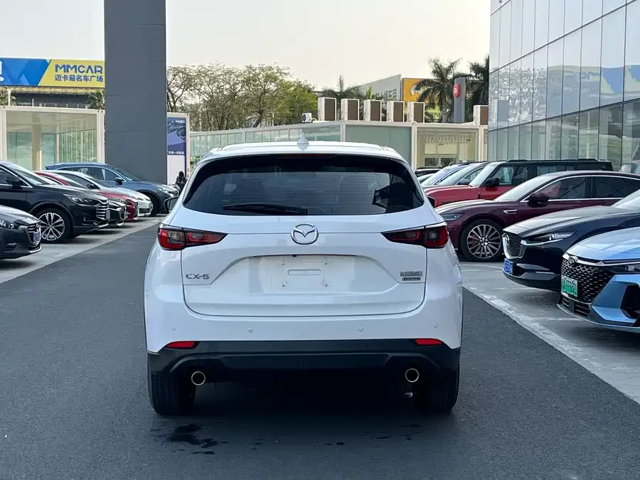 Mazda CX-5 2024 2.0L automatic two-wheel drive comfort model 2025 — миниатюра 4