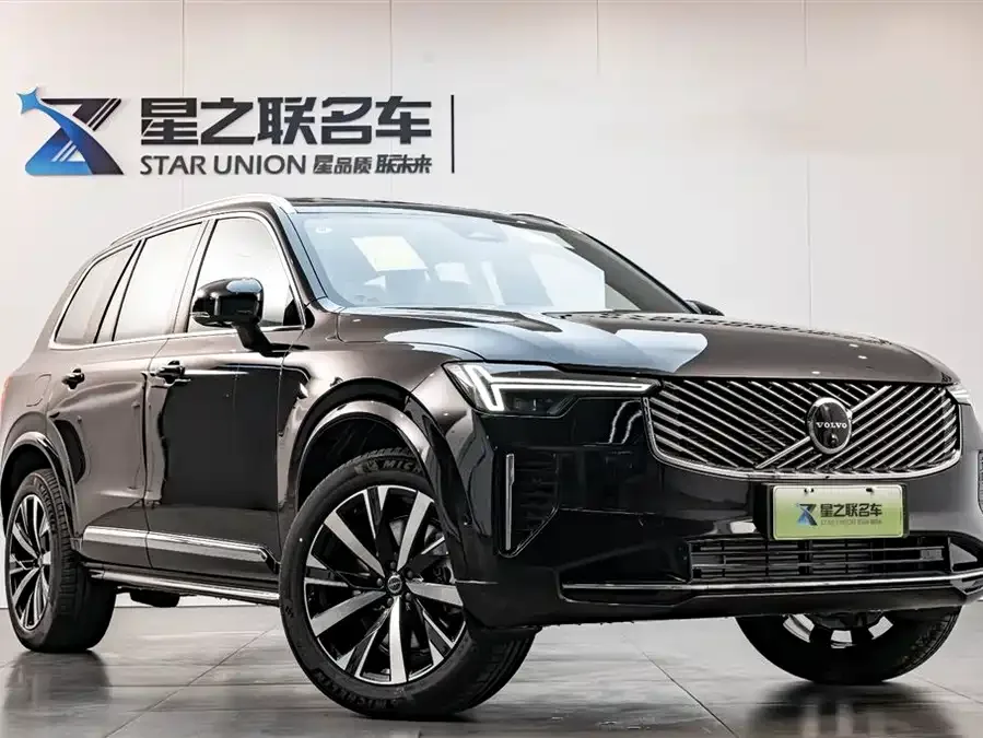 Volvo XC90 Plug-in Hybrid 2025 T8 Smart Luxury Edition 7-seater 2026 — миниатюра 2