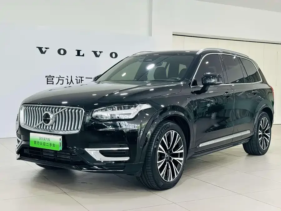 Volvo XC90 Plug-in Hybrid 2023