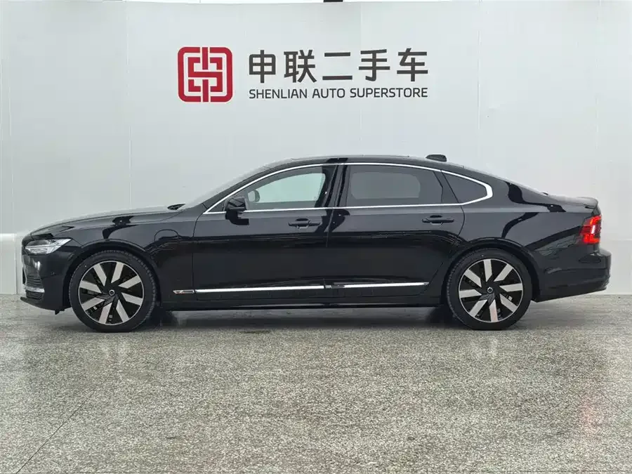 Volvo S90 plug-in hybrid Volvo S90 Plug-in Hybrid 2025 Plug-in Hybrid Four-wheel Drive Long-range Smart Luxury Edition 2025 — миниатюра 5