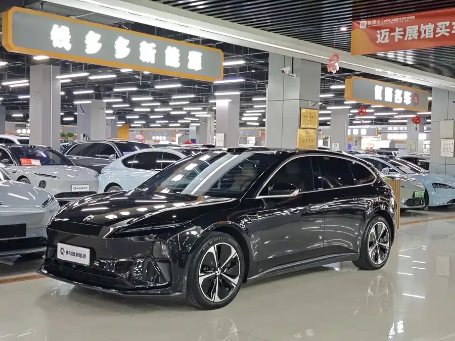 NIO ET5T 2024