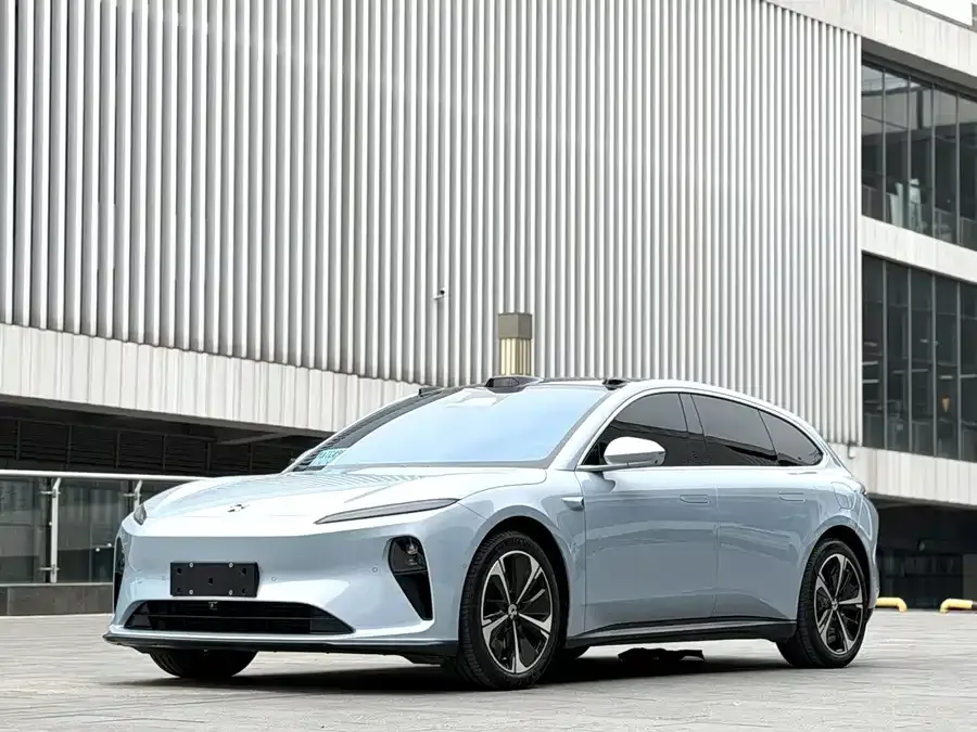 NIO ET5T NIO ET5T 2024 75kWh Touring 2024 — фото 1, купить с доставкой в Москву